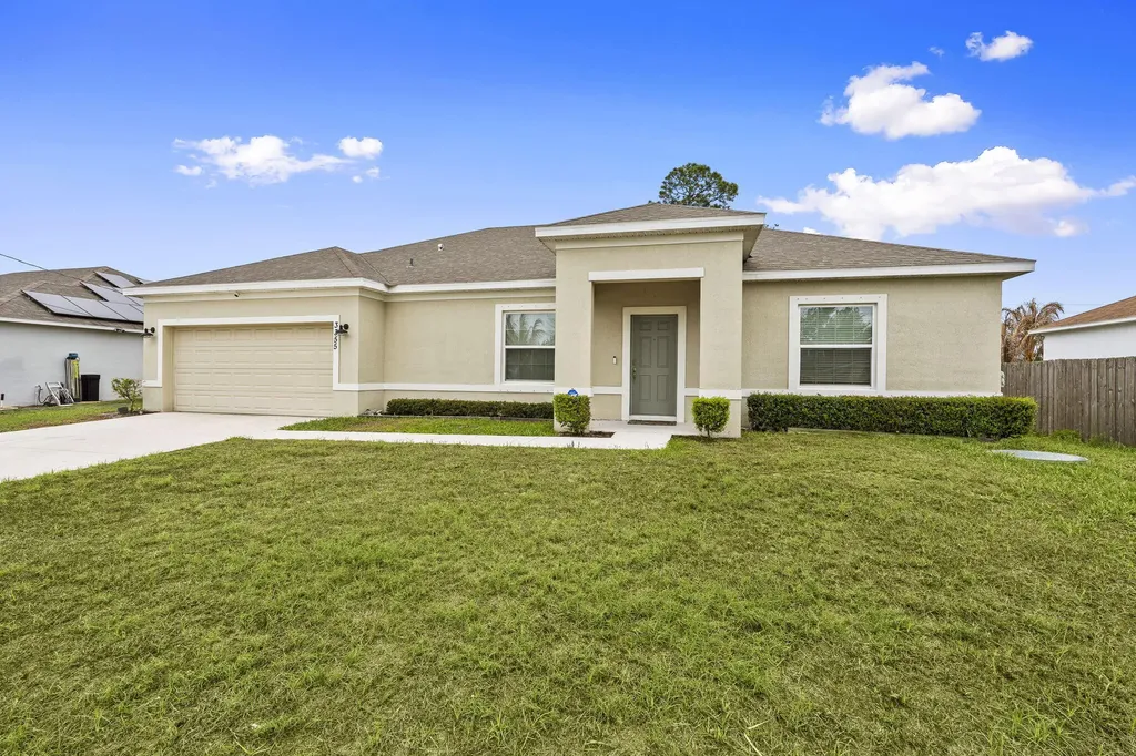 3355 SW Foremost Drive Port St Lucie FL 34953