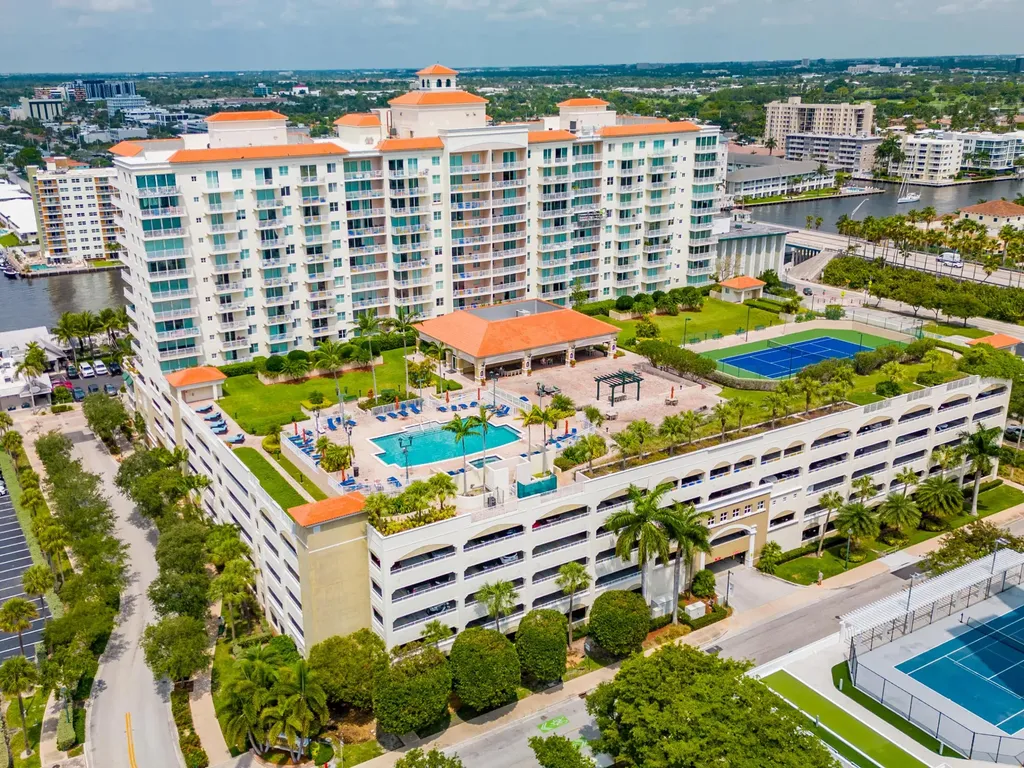 3020 NE 32nd Avenue Fort Lauderdale FL 33311