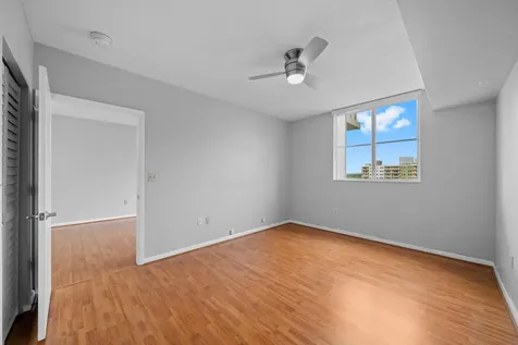 3020 NE 32nd Avenue Fort Lauderdale FL 33311
