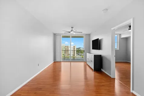 3020 NE 32nd Avenue Fort Lauderdale FL 33311