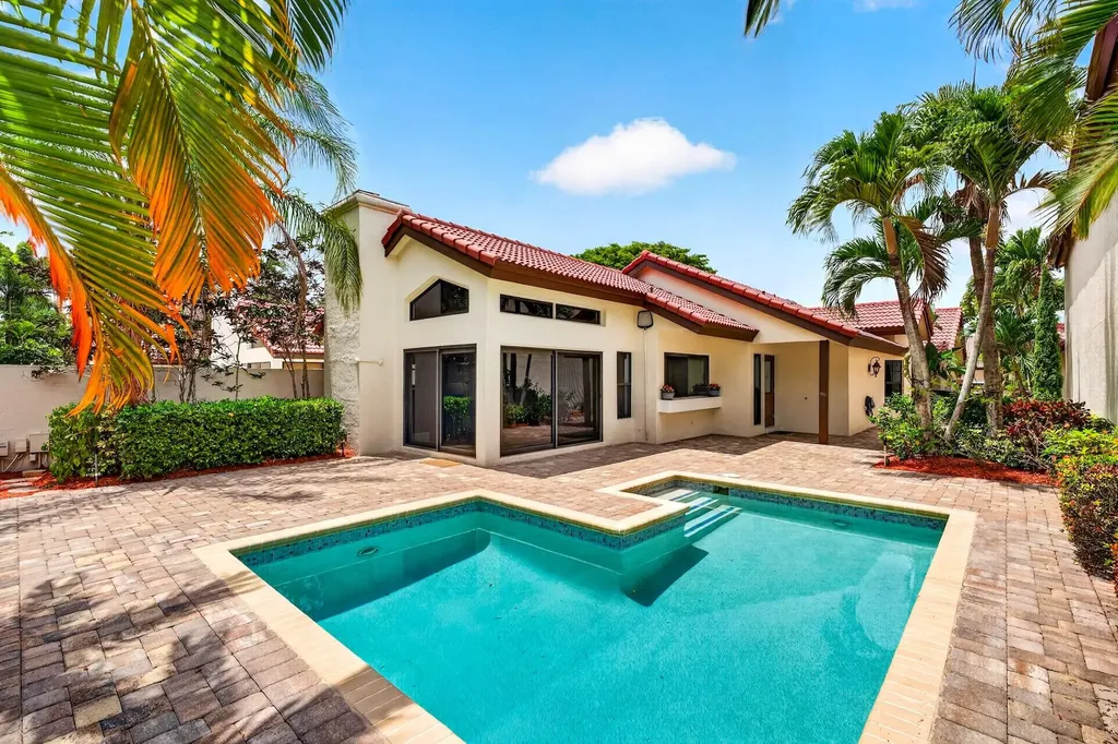 21849 Town Place Drive Boca Raton FL 33433
