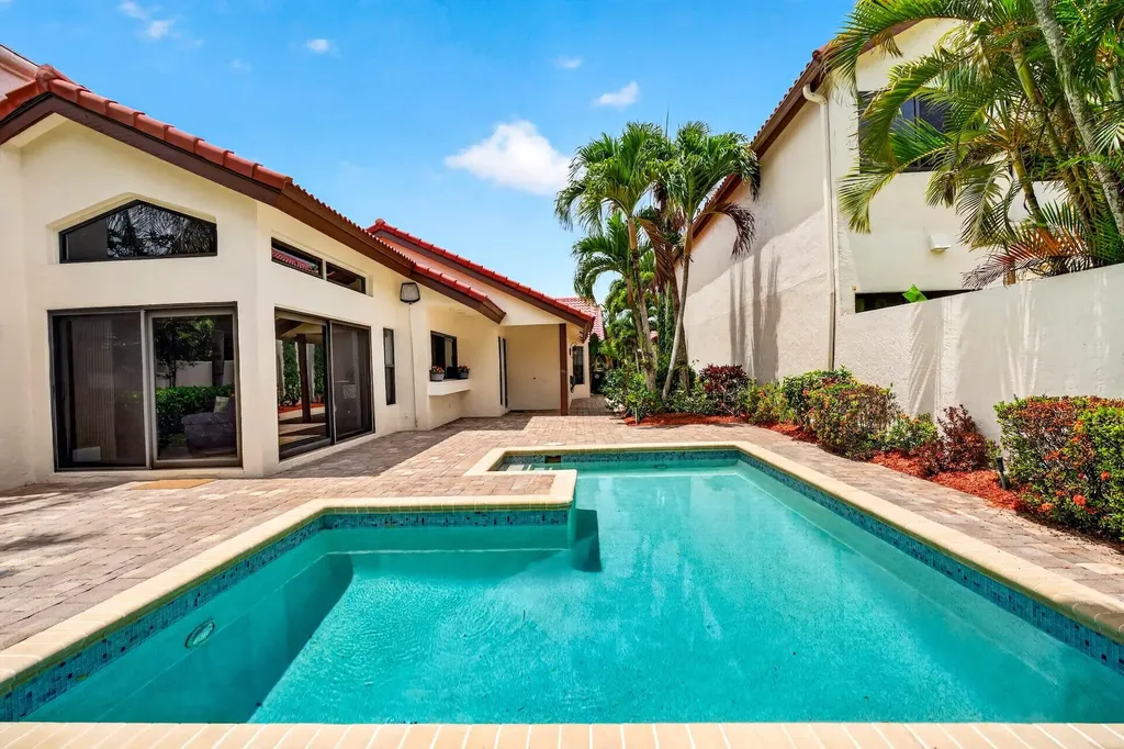 21849 Town Place Drive Boca Raton FL 33433