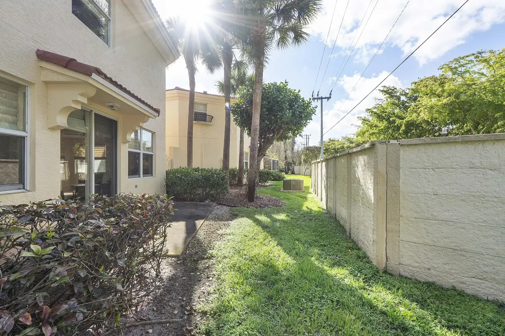 2968 Deer Creek Country Club Boulevard Deerfield Beach FL 33442