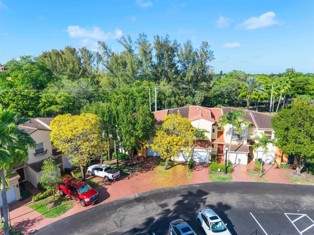 2968 Deer Creek Country Club Boulevard Deerfield Beach FL 33442
