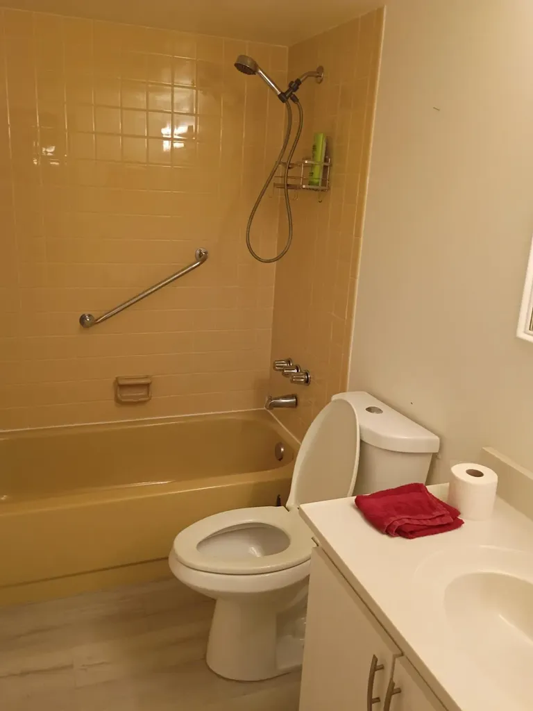 414 SE 10th Street Dania Beach FL 33004
