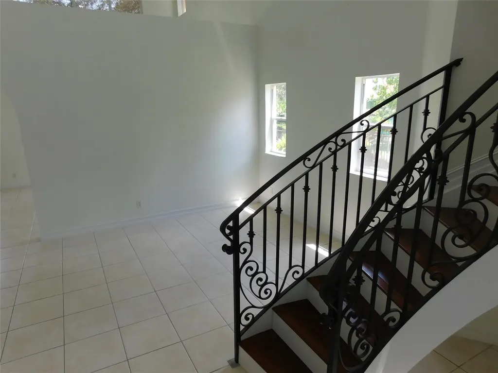 11751 NW 1st Street Plantation FL 33325