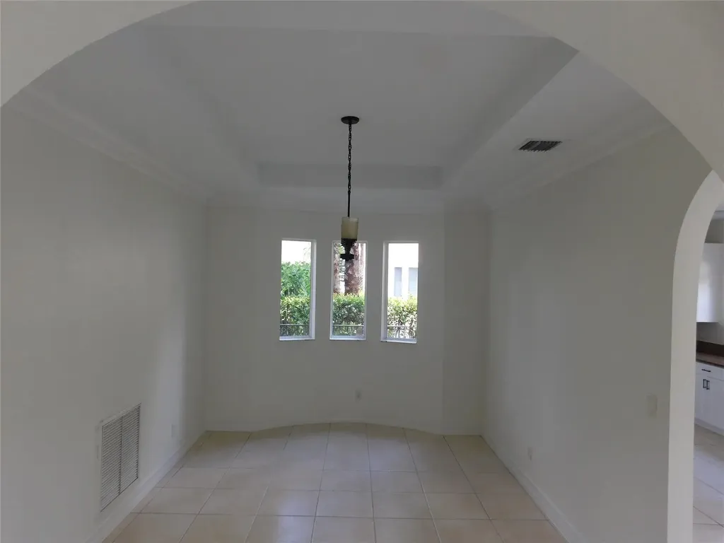 11751 NW 1st Street Plantation FL 33325