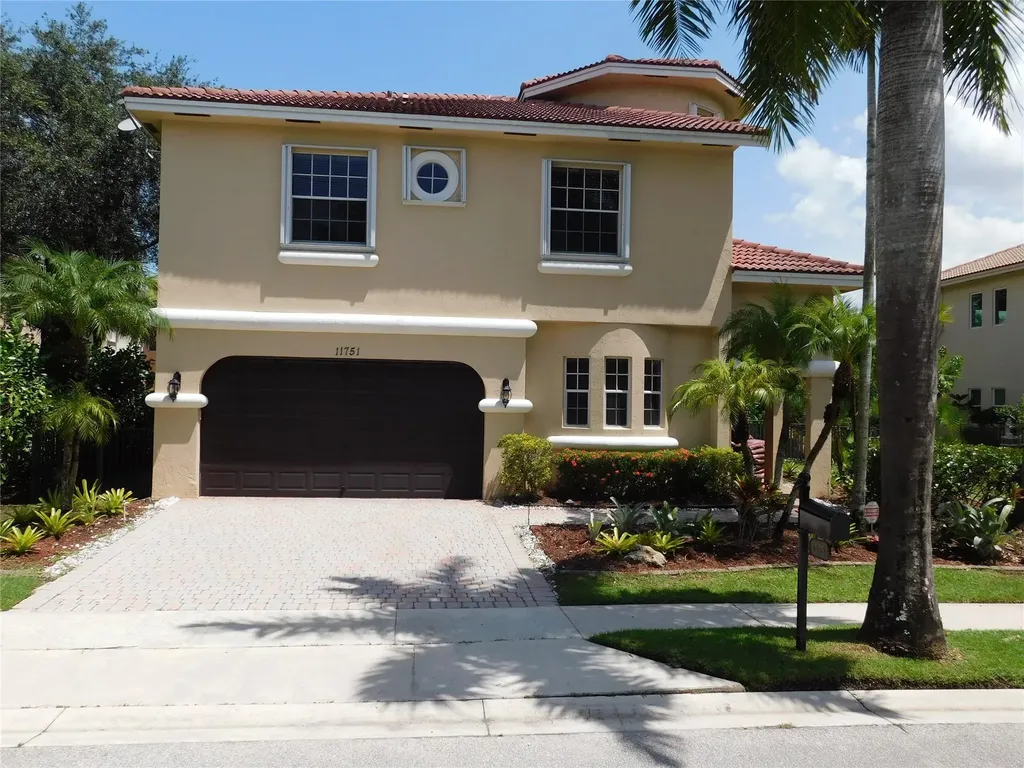 11751 NW 1st Street Plantation FL 33325