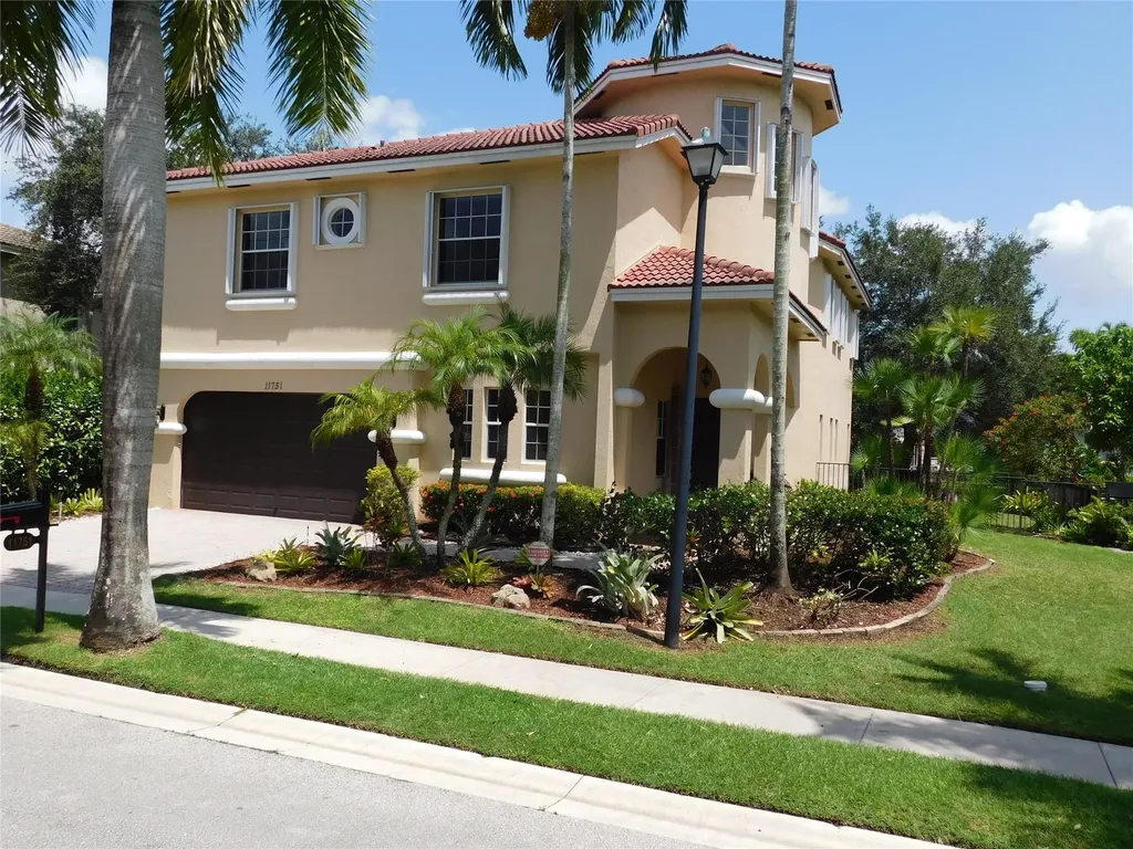 11751 NW 1st Street Plantation FL 33325