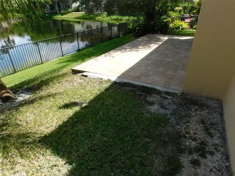 11751 NW 1st Street Plantation FL 33325