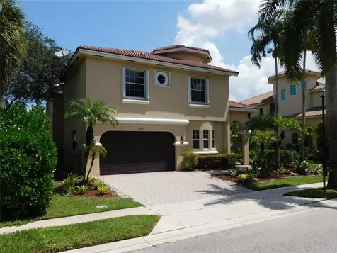 11751 NW 1st Street Plantation FL 33325