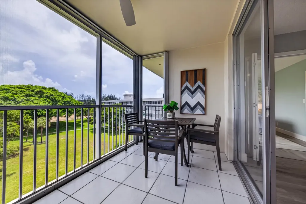 2650 S Course Drive Pompano Beach FL 33069