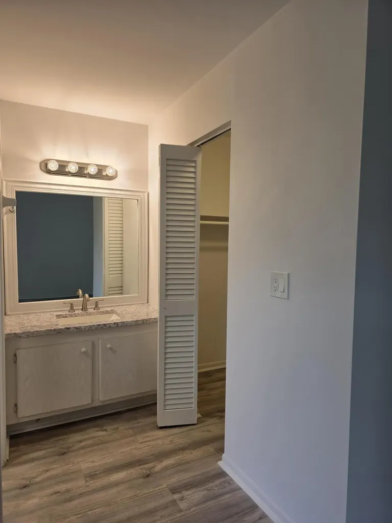 640 SE 2nd Avenue Boynton Beach FL 33435