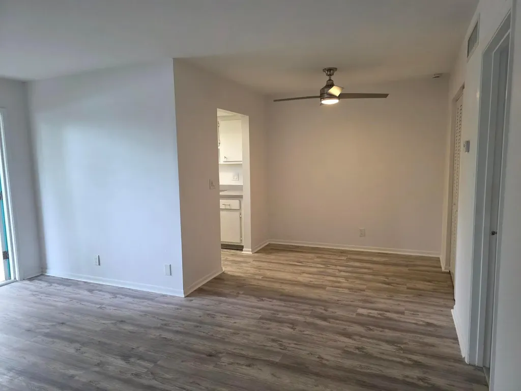 640 SE 2nd Avenue Boynton Beach FL 33435