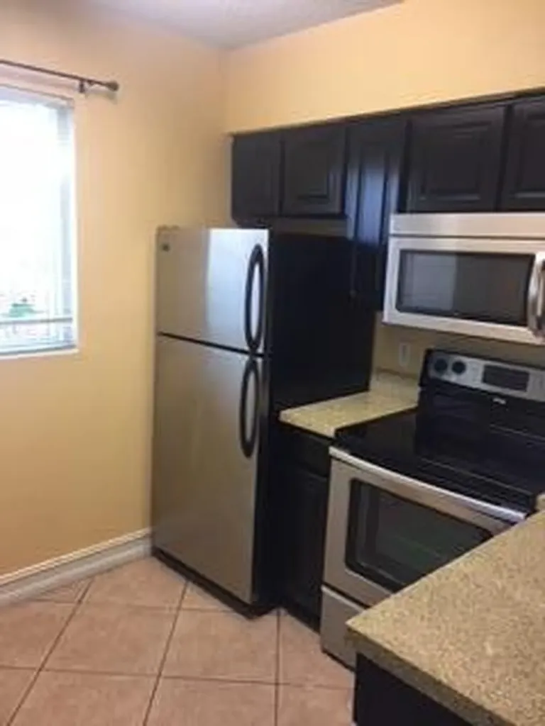1040 Lake Shore Drive West Palm Beach FL 33403