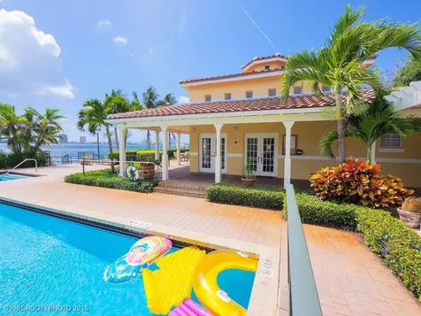 1040 Lake Shore Drive West Palm Beach FL 33403