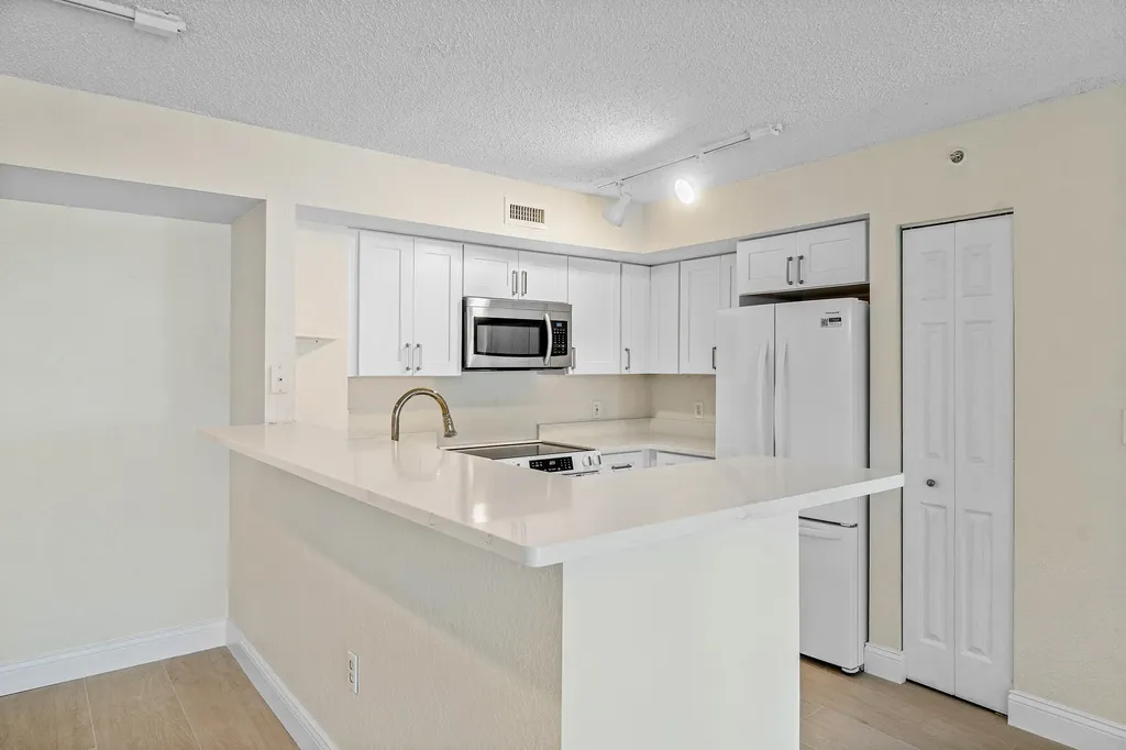 1801 N Flagler Drive West Palm Beach FL 33407