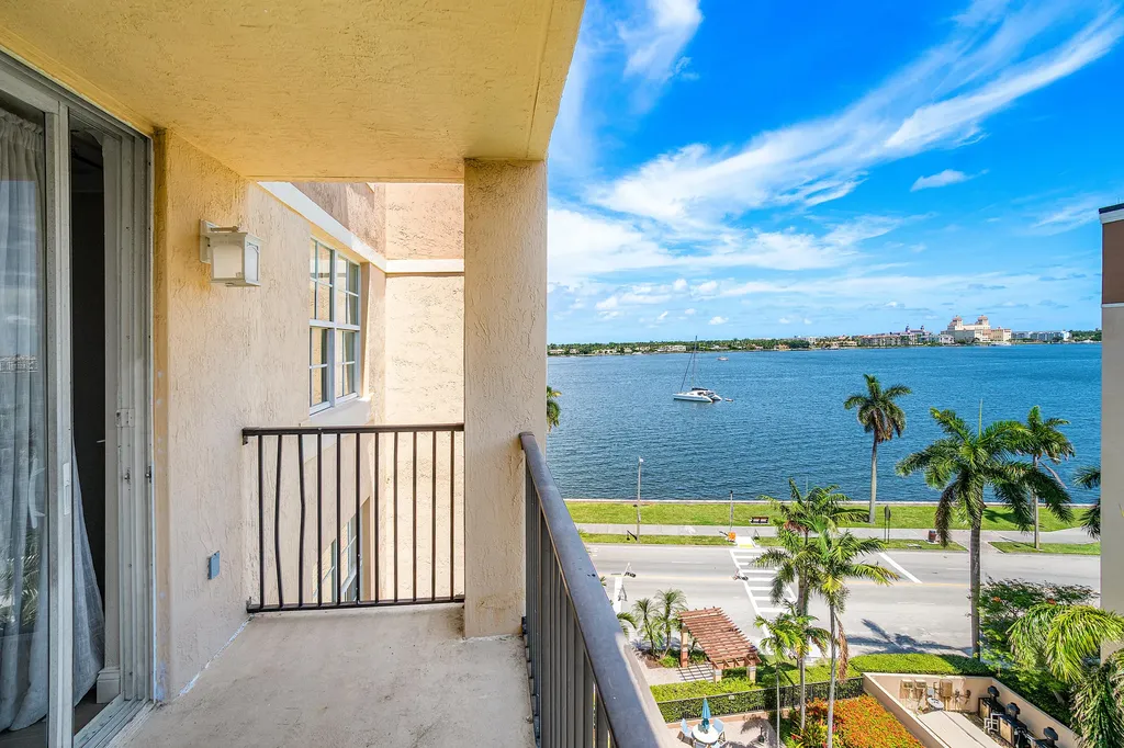 1801 N Flagler Drive West Palm Beach FL 33407