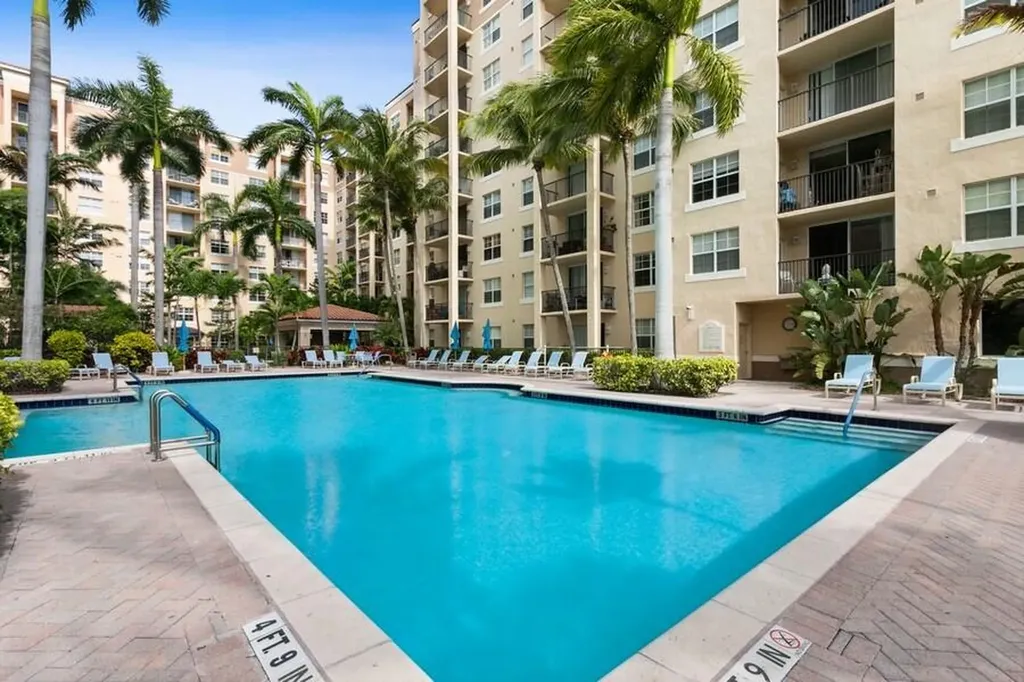 1801 N Flagler Drive West Palm Beach FL 33407