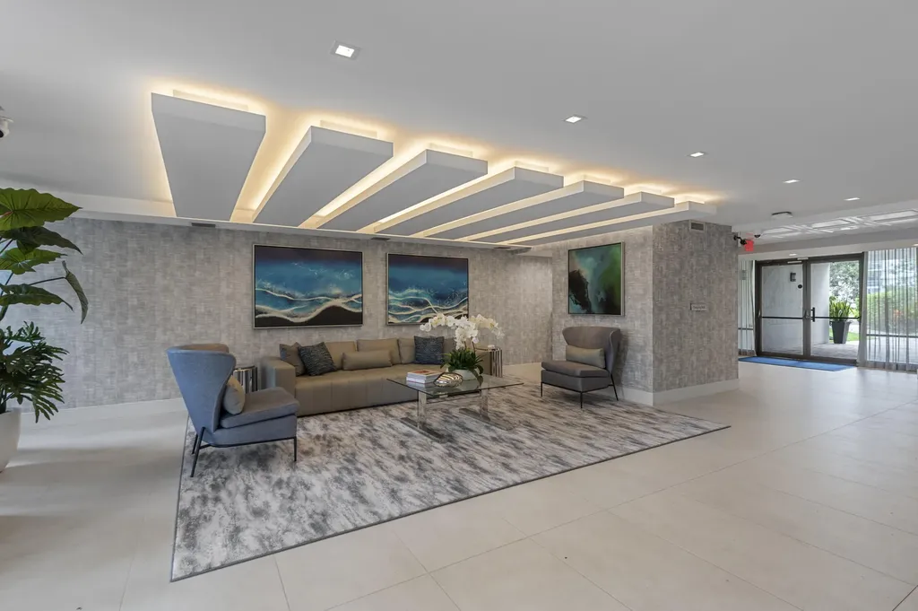 799 Jeffery Street Boca Raton FL 33487