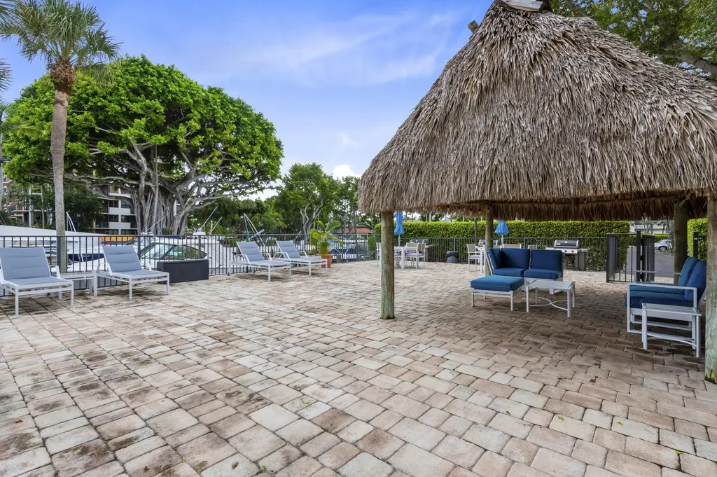 799 Jeffery Street Boca Raton FL 33487