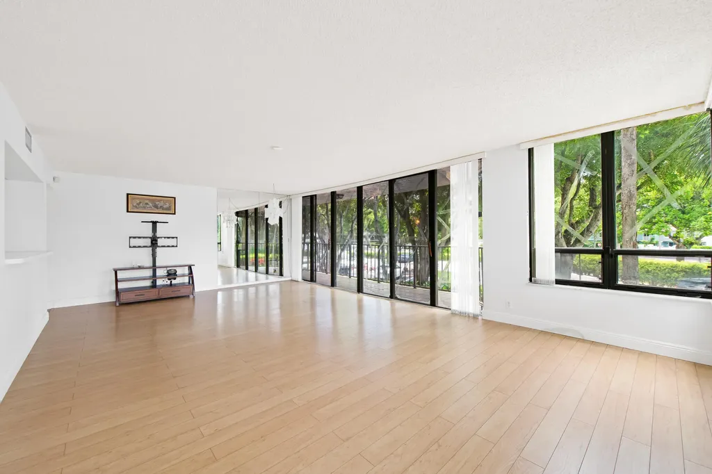 799 Jeffery Street Boca Raton FL 33487