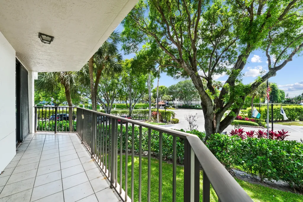 799 Jeffery Street Boca Raton FL 33487
