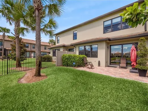 4802 San Fratello Circle Lake Worth FL 33467