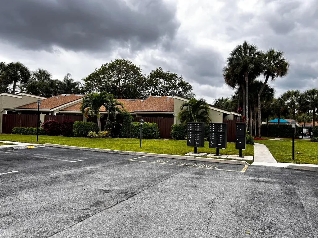 51 Meadows Drive Boynton Beach FL 33436
