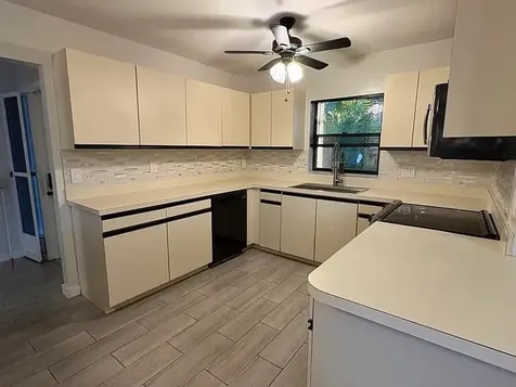 51 Meadows Drive Boynton Beach FL 33436
