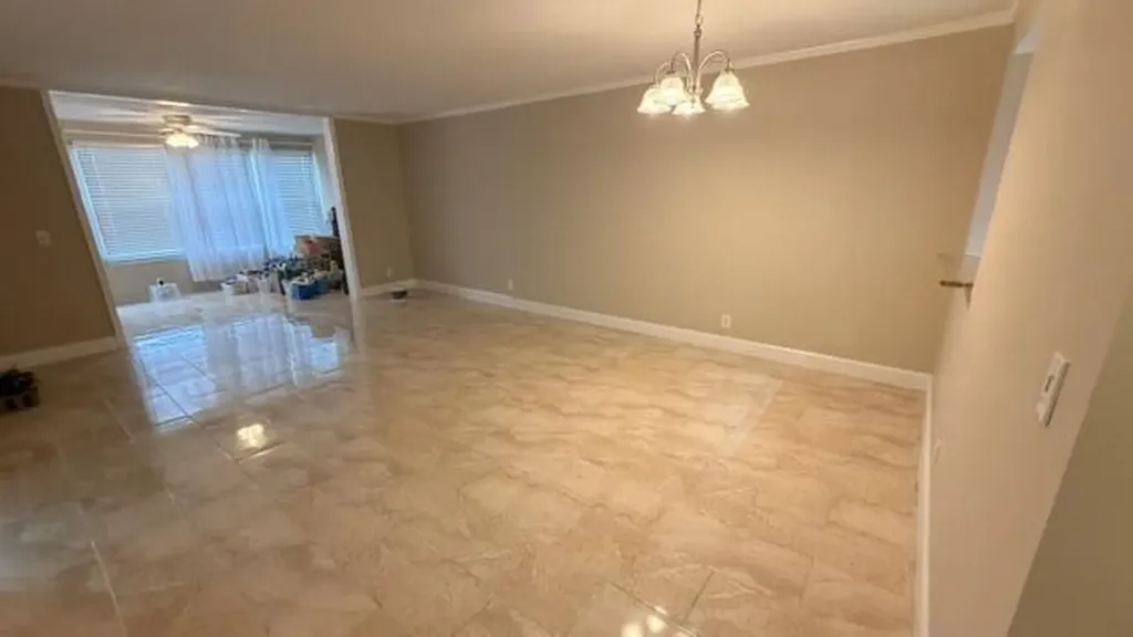 24 Abbey Lane Delray Beach FL 33446