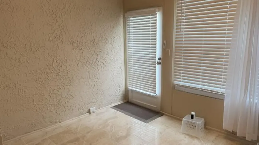 24 Abbey Lane Delray Beach FL 33446