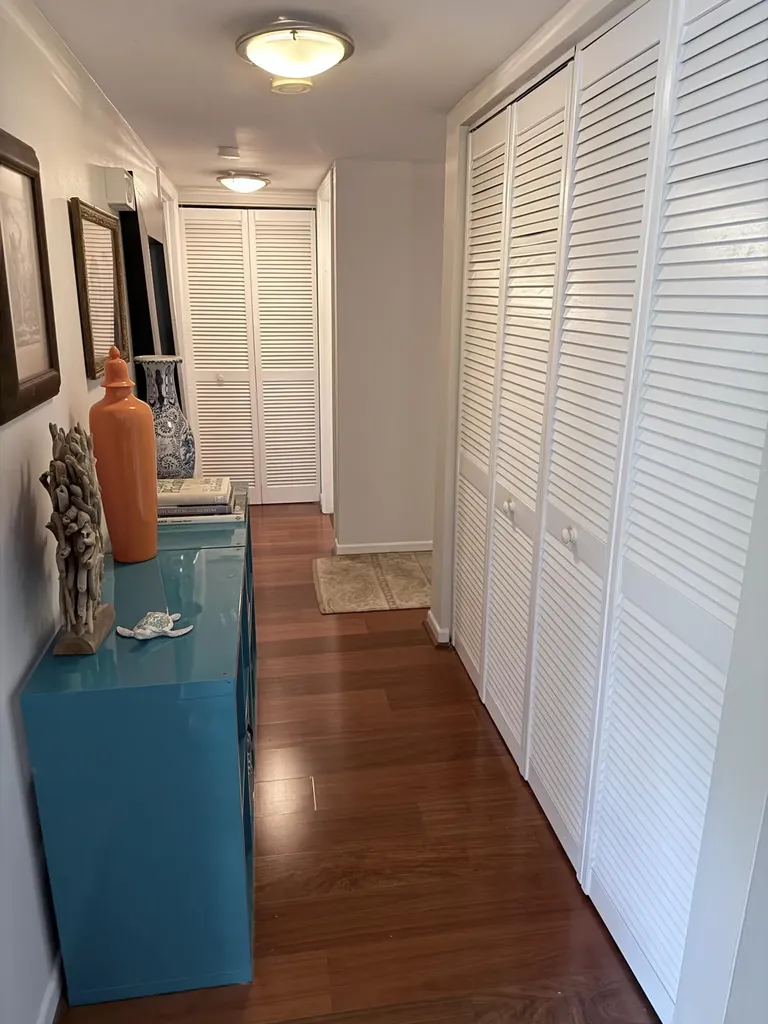 1527 S Flagler Drive S West Palm Beach FL 33401