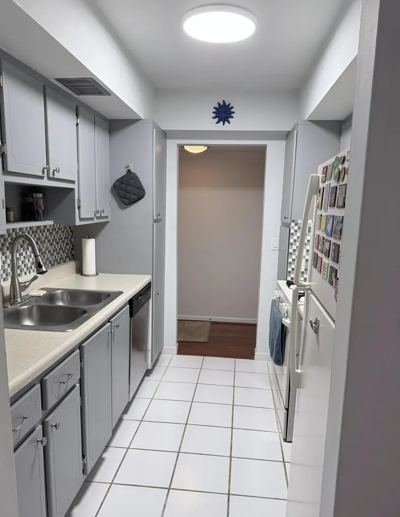 1527 S Flagler Drive S West Palm Beach FL 33401