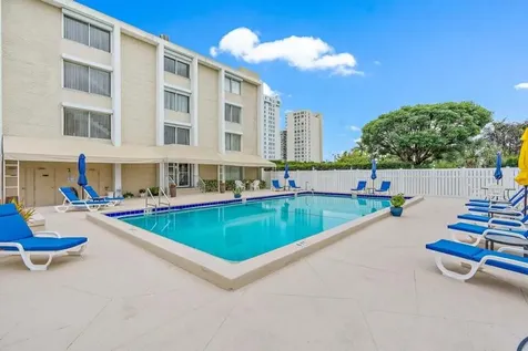1527 S Flagler Drive S West Palm Beach FL 33401