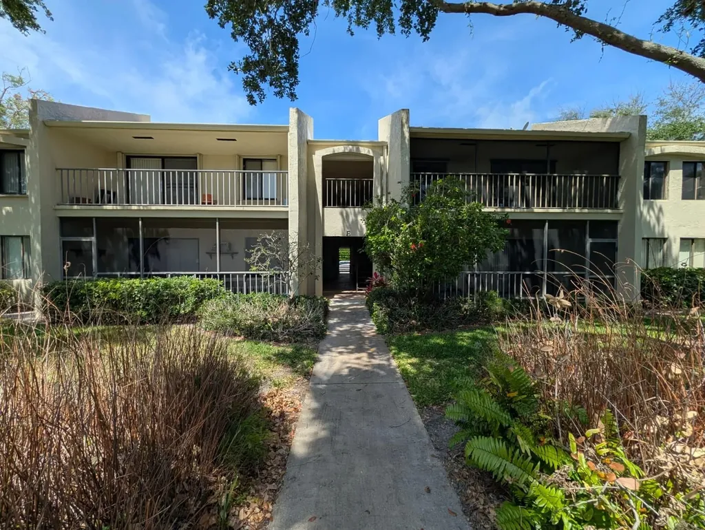 150 Pineview Road Jupiter FL 33469