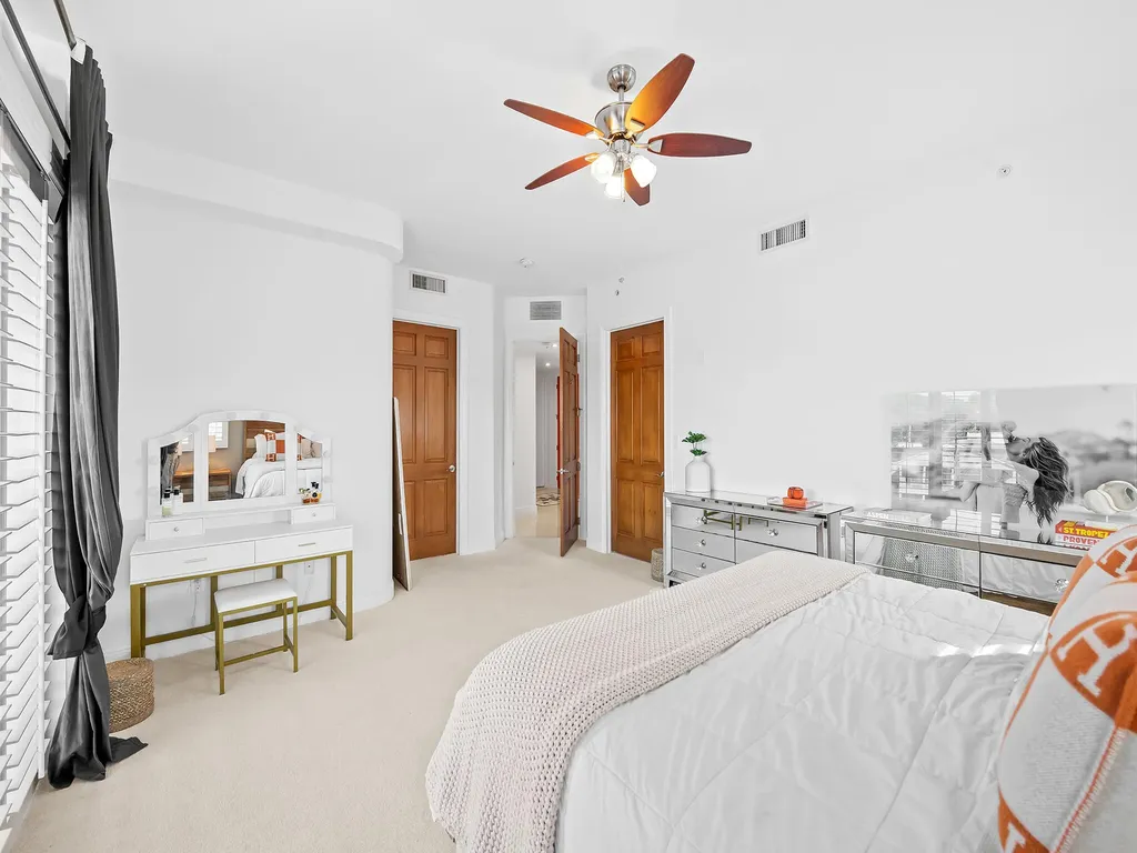 516 Hendricks Isle Fort Lauderdale FL 33301