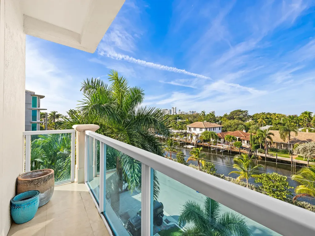 516 Hendricks Isle Fort Lauderdale FL 33301