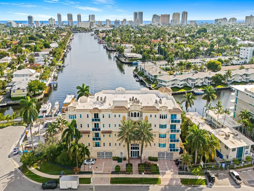516 Hendricks Isle Fort Lauderdale FL 33301