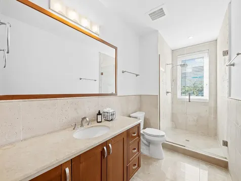 516 Hendricks Isle Fort Lauderdale FL 33301
