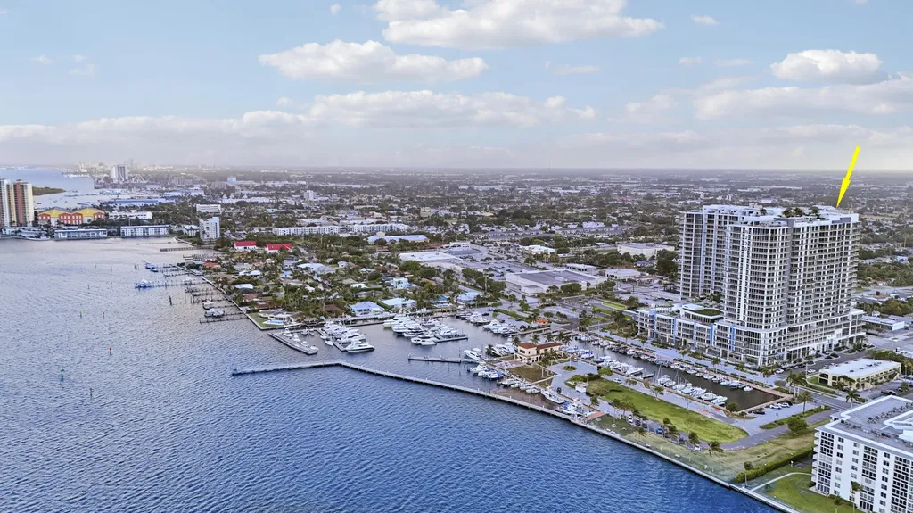 220 Lake Shore Drive West Palm Beach FL 33403