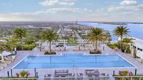 220 Lake Shore Drive West Palm Beach FL 33403