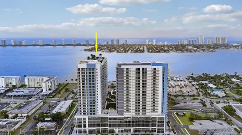 220 Lake Shore Drive West Palm Beach FL 33403