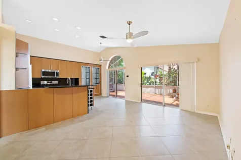 2712 Cayenne Avenue Cooper City FL 33026