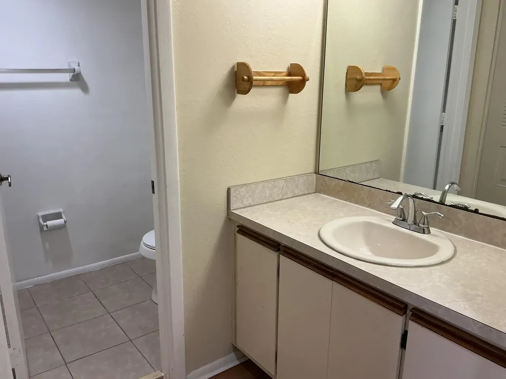1550 SE Royal Green Circle Port St Lucie FL 34952