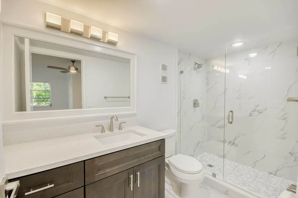 6865 Huntington Lane Delray Beach FL 33446