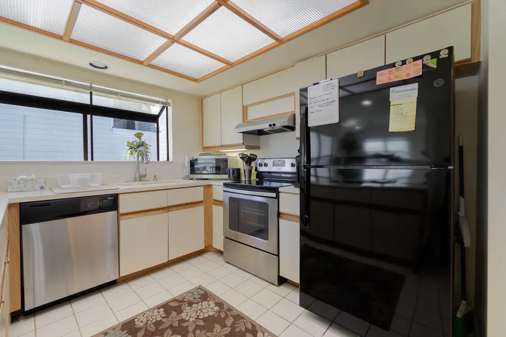 6672 S Pine Court Palm Beach Gardens FL 33418