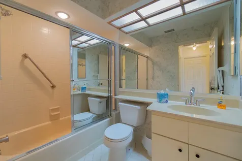 6672 S Pine Court Palm Beach Gardens FL 33418