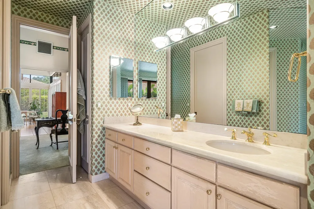 4727 Bocaire Boulevard Boca Raton FL 33487