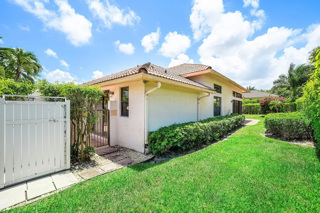 4727 Bocaire Boulevard Boca Raton FL 33487